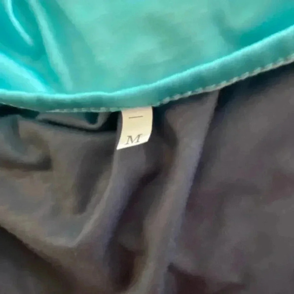 Gradient cotton/poly blend tee shirt, size M EUC - Picture 7 of 7